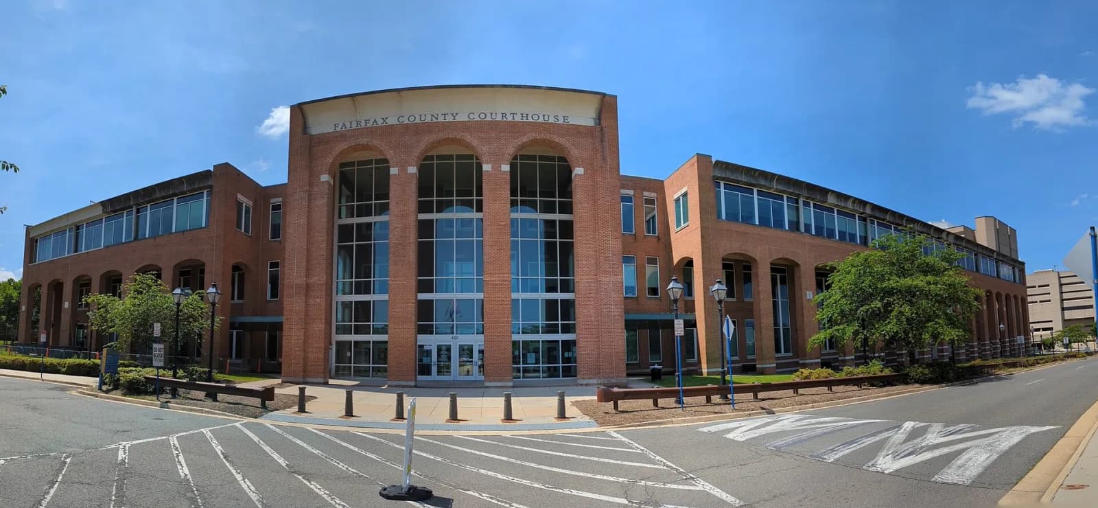 Fairfax, Virginia — Fairfax County courthouse and downtown corridor